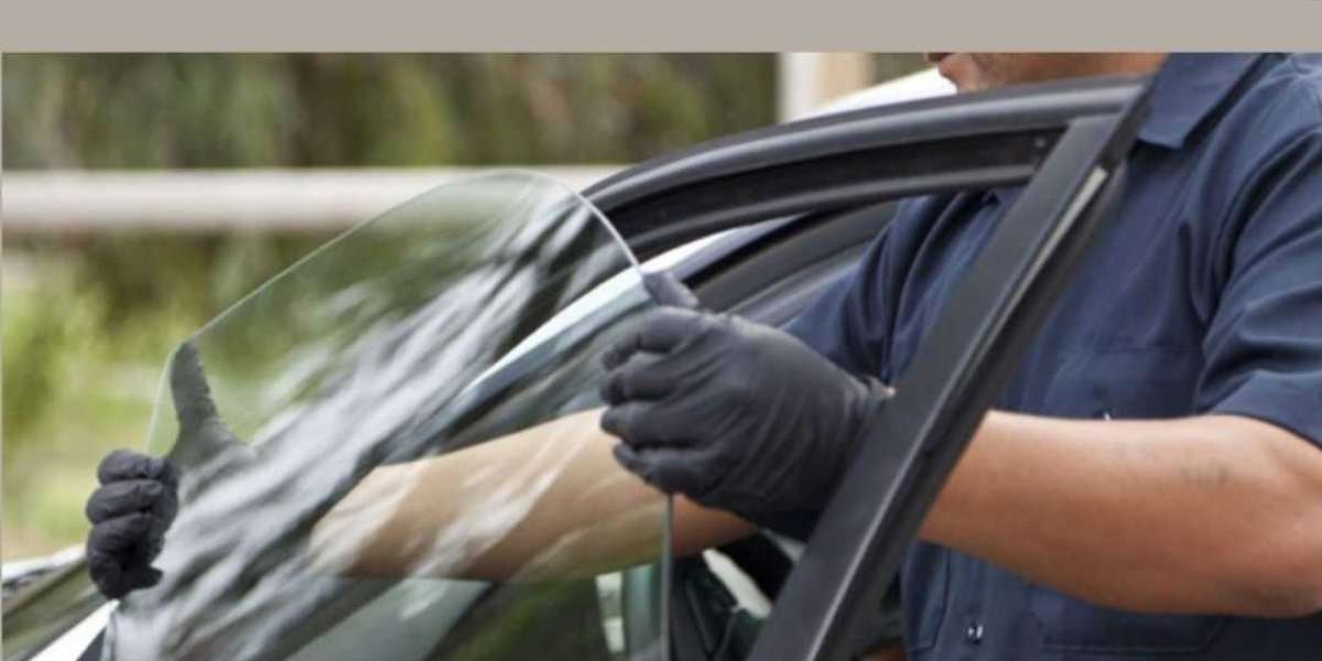 Auto Glass Replacement Near Me Toronto:Trident Auto Glass