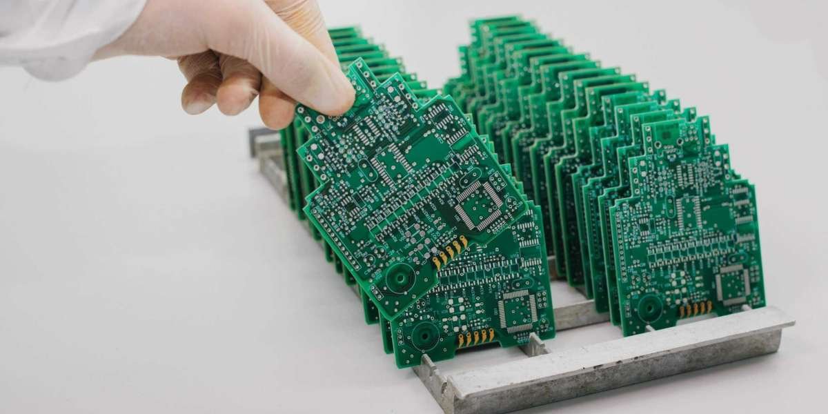 5 Benefits of Electronic Manufacturing Services